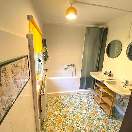 See-chalet Riederau 公寓 *